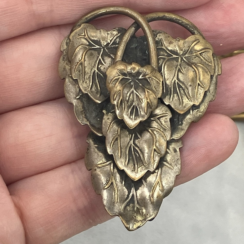 Vintage Art Deco Brass Leaf Dress Fur‎ Clip Golden Hollywood Gatsby Statement